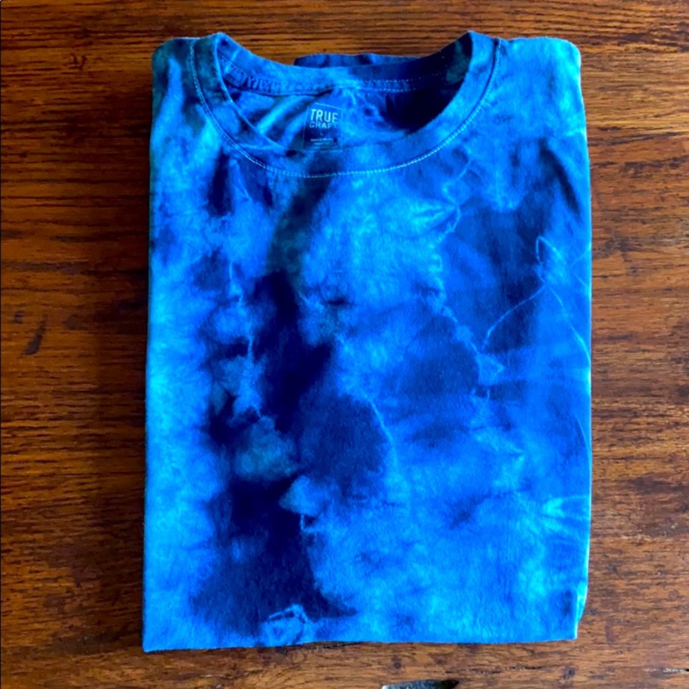 💙 Fantastic Tie-Dye Tee 💙